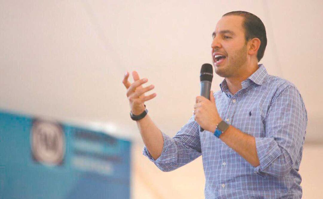 Marko Cortés calificó de "verdaderamente preocupante" que se afecte a los campesinos al quitarles la oportunidad de alcanzar un crédito accesible. Foto: EL UNIVERSAL