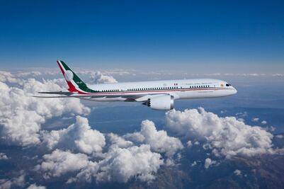 Morena presenta iniciativa para que avión presidencial pueda ser sorteado