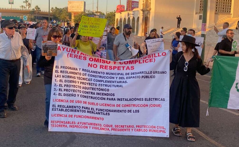 Personas marchan para exigir por la Justicia para las Víctimas de Waldo's (05/10/2025). Foto: Amalia Escobar / EL UNIVERSAL