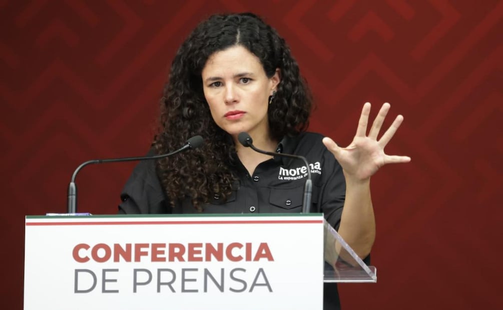 Luisa Alcalde, líder de Morena, anuncia a Citlalli Hernández Mora como nueva presidenta de la Comisión Nacional de Elecciones (16/04/2026). Foto: Fernanda Rojas / EL UNIVERSAL