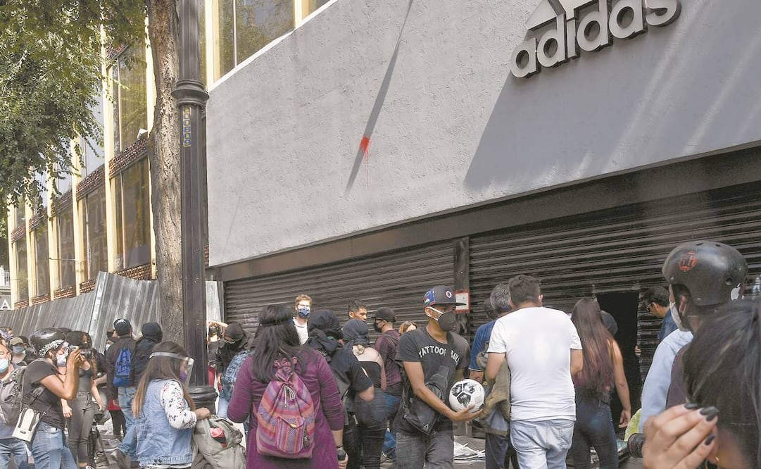 La marcha se dio por la agresión policial a Melanie “N”. Foto: ARCHIVO EL UNIVERSAL