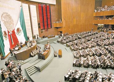 Se reúnen PAN, PRD, MC y Morena por crisis en Cámara de Diputados