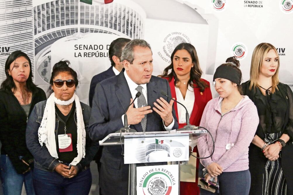 El senador Eruviel Ávila dijo que solicitarán a la Secretaría de Salud que las víctimas sean atendidas médica y sicológicamente de manera gratuita. (CARLOS MEJÍA. EL UNIVERSAL)