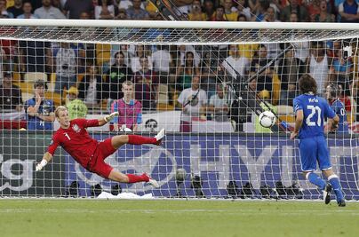 Stephen Hawking y la teoría del penalti perfecto