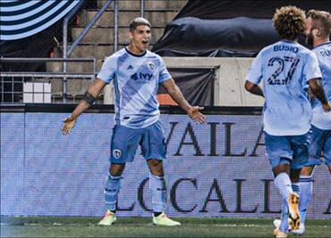 Doblete de Alan Pulido ante el Dynamo de Houston