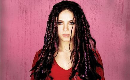 Shakira celebra 25 años de "¿Dónde están los ladrones?", el disco marcado por un asalto