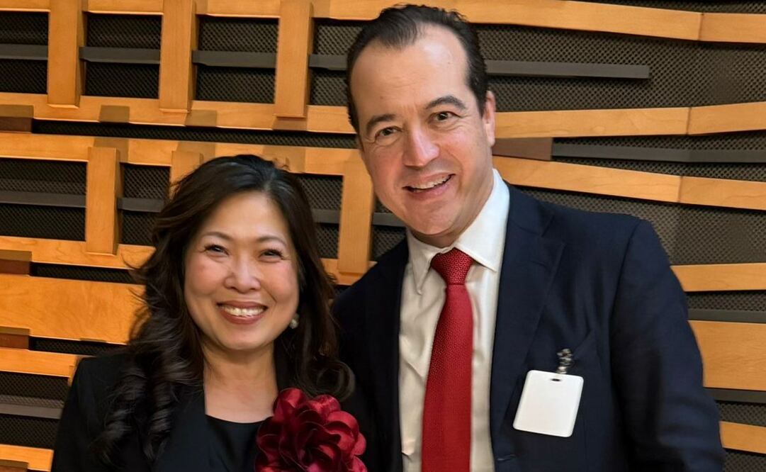 El subsecretario de Comercio Exterior de México, Luis Rosendo Gutiérrez Romano, se reunió en Ottawa con la ministra canadiense Mary Ng para discutir los beneficios del T-MEC y preparar la revisión del tratado que ocurrirá en 2026. Foto: Secretaría de Economía