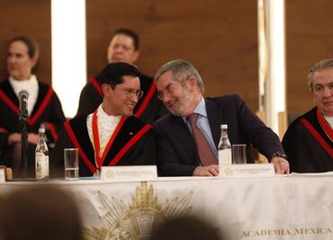 Otorgan Honoris Causa a Roberto Velasco, subsecretario para América del Norte; Canciller De la Fuente lo respalda