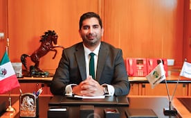 Roberto Lazzeri llama a "mantener cabeza fría" tras amenaza de Trump al T-MEC; es ratificado como embajador de México en Washington