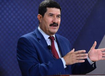 Grupo de panistas llamaba “jefe” a César Duarte, dice Javier Corral