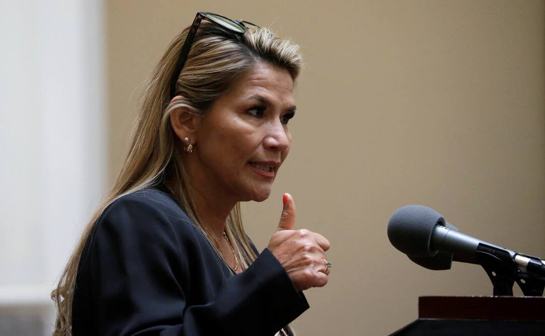 La senadora opositora Jeanine Áñez asumió el pasado martes como jefa de Estado interina de Bolivia (Foto: Reuters)