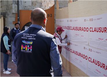 Alcaldía Miguel Hidalgo repone sellos de clausura en obra irregular de Lomas Altas