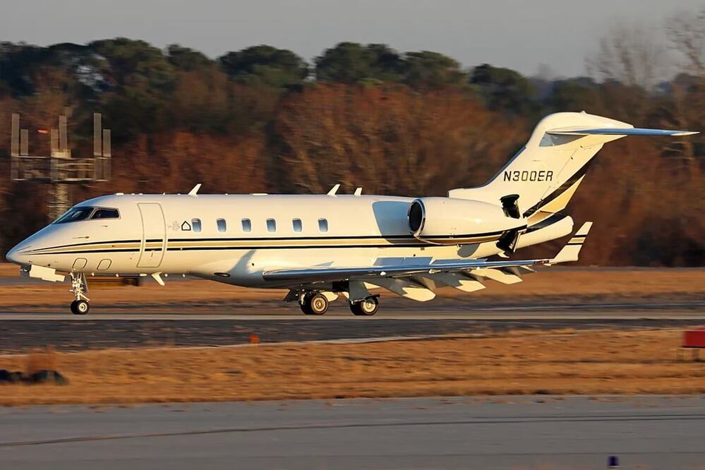 En el avión viajaban cinco personas. Foto: Twitter