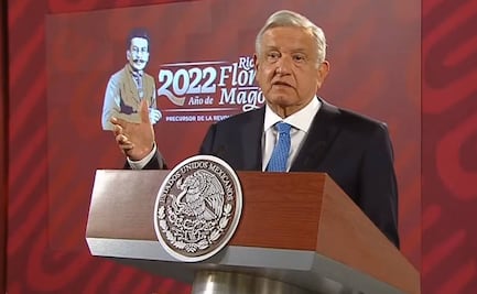 La UNAM se cundió de derechismo; la mayoría de maestros eran aplaudidores del régimen: AMLO