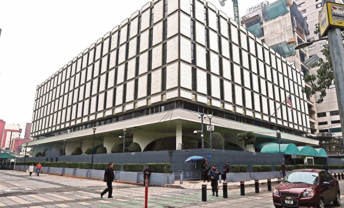 La mayoría de las personas que acuden a solicitar visa de turista a la embajada estadounidense en México dicen que les sorprendió el triunfo del republicano, pero que no temer viajar a ese país (ARIEL OJEDA. EL UNIVERSAL)