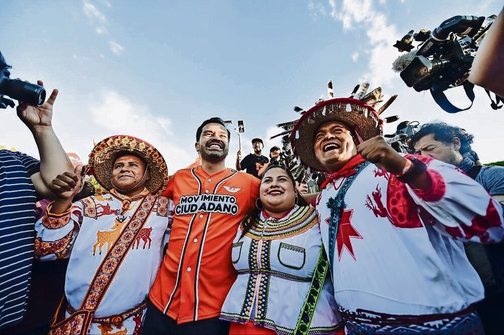 El abanderado de Movimiento Ciudadano ha tenido presencia en 19 mil 681 notas, con una duración superior a 245 horas, en medios de la CIRT, de acuerdo con el monitoreo del INE. Foto: Archivo | El Universal