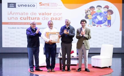 UNESCO reconoce a maestros del SNTE por “contribuir a cultura de paz”; resalta colaboración con la Secretaría de Seguridad