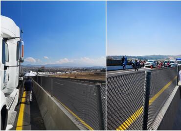 Pobladores prolongan 4 horas bloqueo en Circuito Exterior Mexiquense