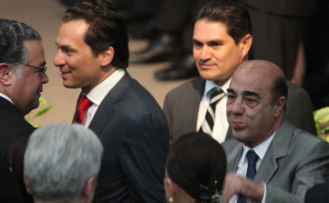 Emilio Lozoya y Jesús Murillo Karam en toma de protesta de Manlio Fabio Beltrones como presidente del CEN del PRI en agosto de 2015 / Archivo. EL UNIVERSAL