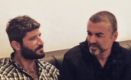 George Michael trató de romper con el novio que lo halló muerto