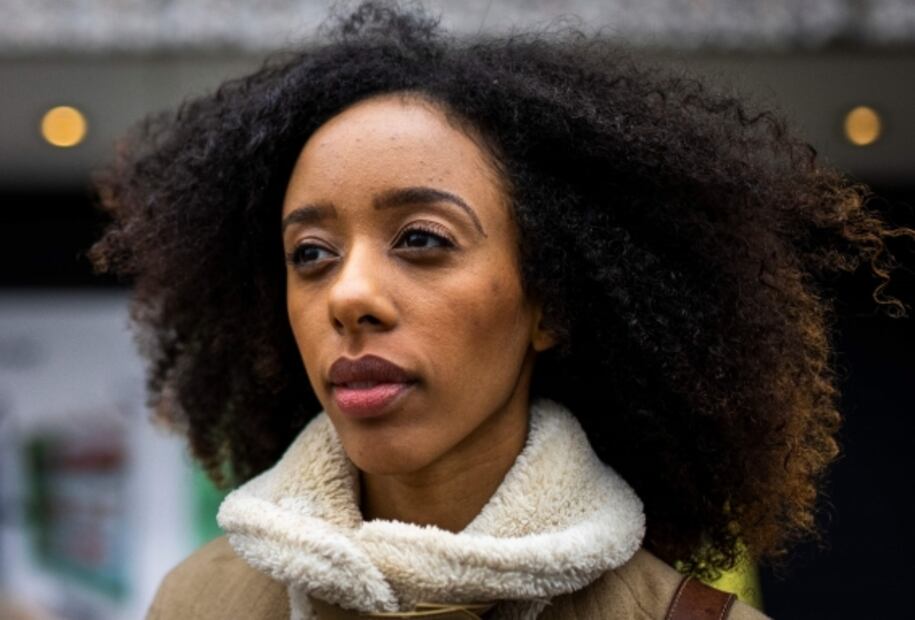 "Blanquear mi piel era como renunciar a mi identidad":  bailarina protesta contra el racismo en el ballet clásico