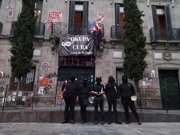 De sede de la CNDH a refugio para mujeres, una noche en Okupa