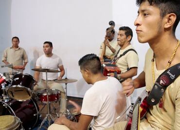 Reos crean grupo musical dentro del Reclusorio Sur