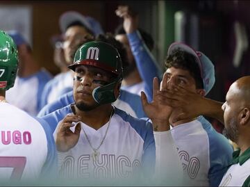 Televisora 'se olvida' de la Selección Mexicana de Beisbol y transmite telenovelas