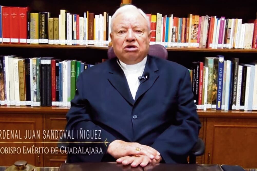 El obispo emérito de Guadalajara, Juan Sandoval Íñiguez, difundió un video en redes sociales en el que aseguró que “en tiempos de tribulaciones hace falta la voz de los obispos”. (TOMADA DE VIDEO)