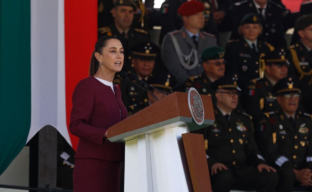 Claudia Sheinbaum, presidenta de México, en Campo Marte este 24 de febrero del 2025, en conmemoración por el Día de la Bandera. Foto: Diego Simón / EL UNIVERSAL