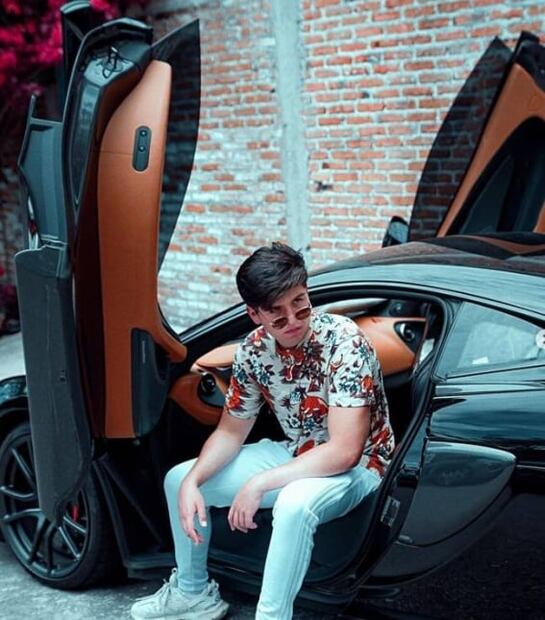 ¿Quién es "Fofo" Márquez, tiktoker que cerró un puente en Guadalajara?