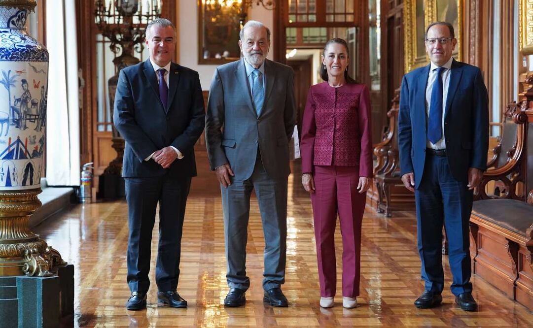 La presidenta Claudia Sheinbaum se reunió en Palacio Nacional este lunes 24 de noviembre con el ingeniero Carlos Slim y Francisco Cervantes, presidente del Consejo Coordinador Empresarial. Foto: Presidencia