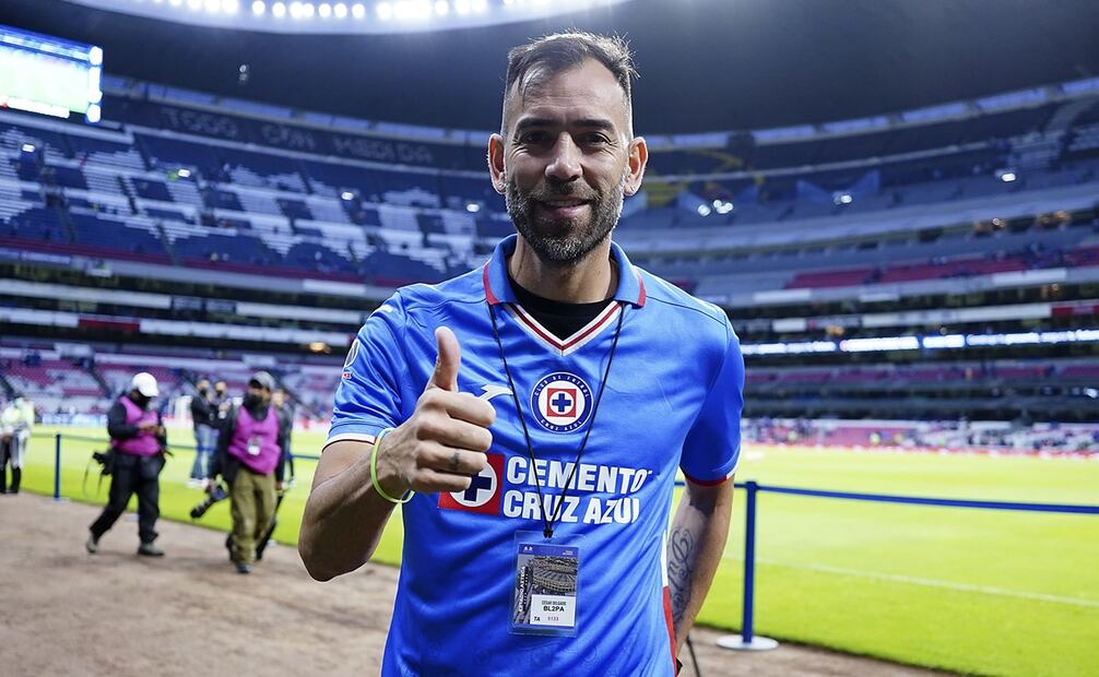 Chelito Delgado en el estadio Azteca, hoy llamado Banorte. FOTO: IMAGO7