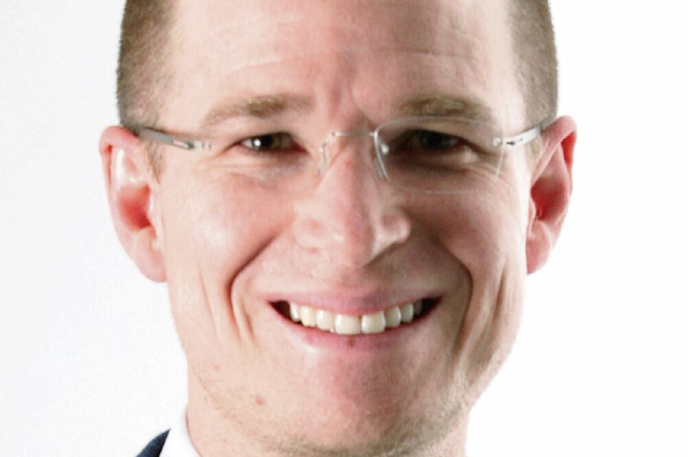 Coquetea líder panista con 'El Bronco'