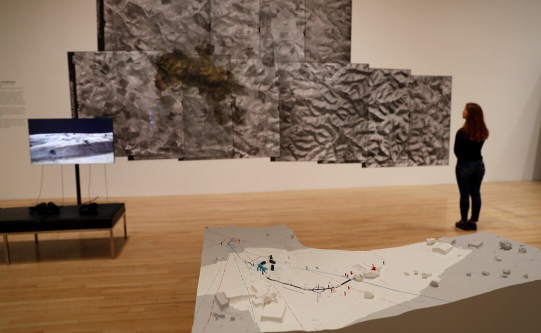 Forensic Architecture muestra sus investigaciones de comunidades en el sur de Israel y se exhibe en Tate Britain. Foto: REUTERS/Peter Nicholls