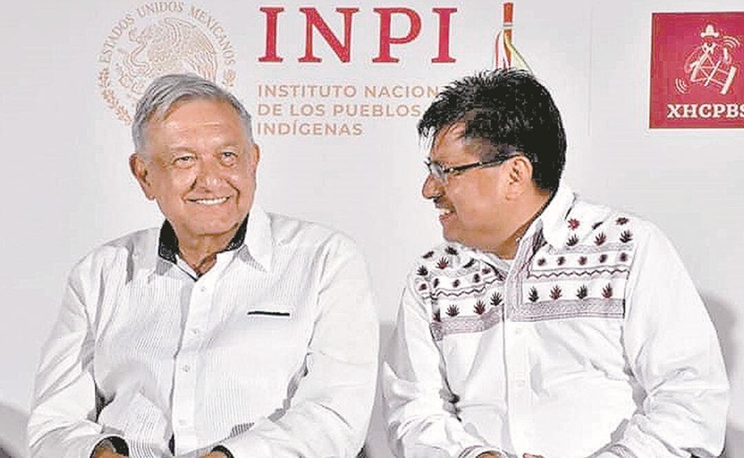 En marzo pasado, Adelfo Regino, titular del INPI en Oaxaca, se reunió con el presidente Andrés Manuel López Obrador. Foto: ARCHIVO EL UNIVERSAL