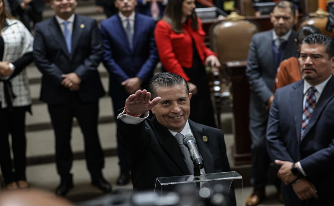 Alcalde de Coyoacán propone unir iniciativas contra chelerías para fortalecer la legislación. Foto: Gabriel Pano