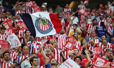 Monterrey está interesado en un referente de la defensa de Chivas 