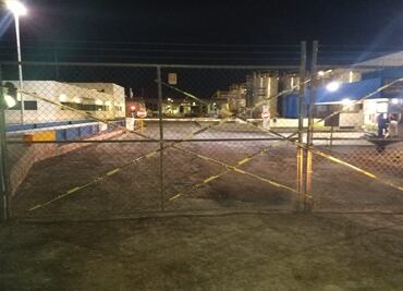 Cierran tres empresas contaminantes en García, NL