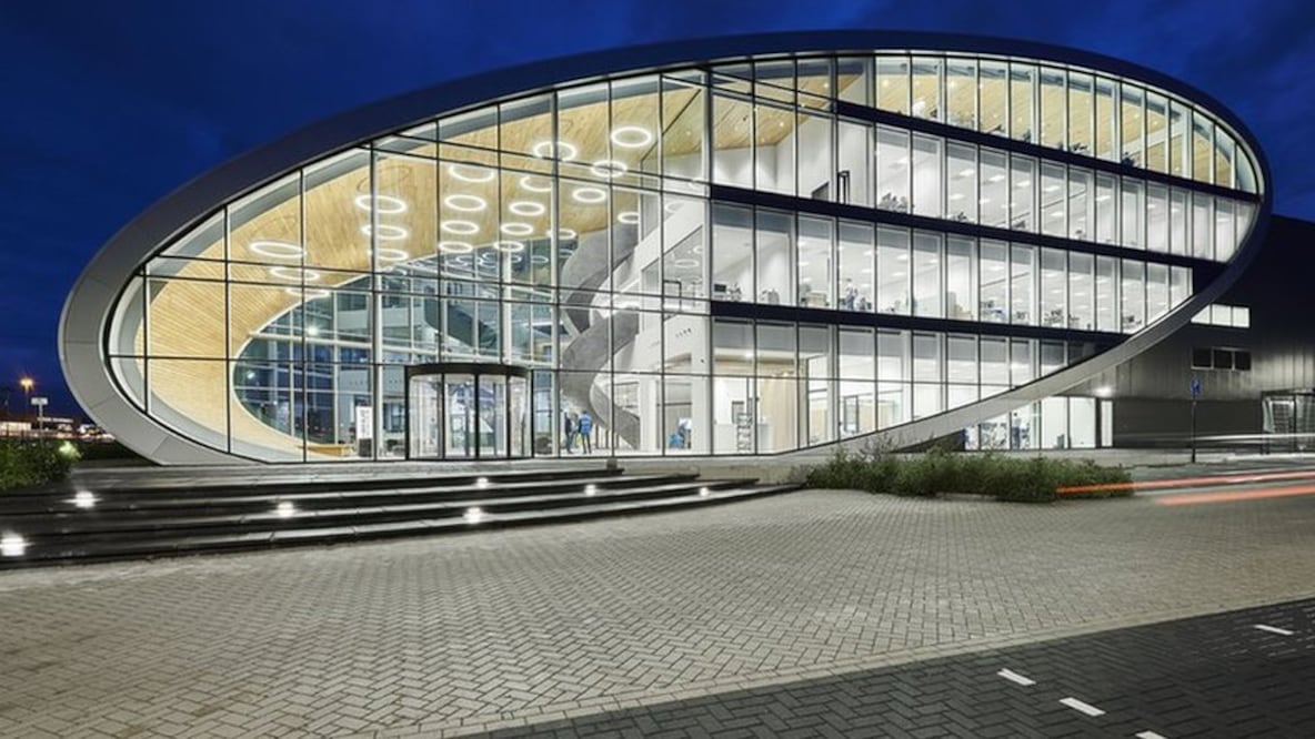 El New Logic III ha sido apodado "El Tubo" y es fácil adivinar por qué (Foto: Timo Reisiger / DOKVAST)