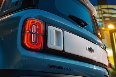 Mercado de autos eléctricos es más "natural" gracias a Trump, dice General Motors