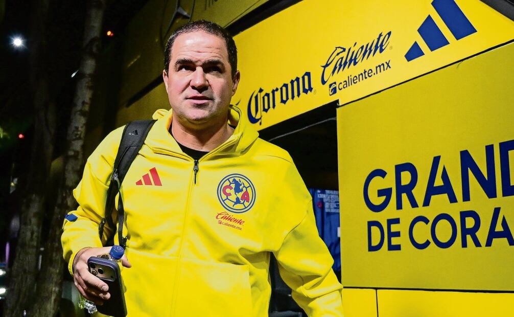 El estratega brasileño confía en obtener la victoria en Santa Úrsula. Foto: ALEXIS CHÁVEZ/IMAGO7