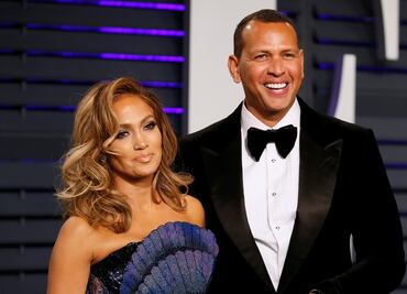 A-Rod le da el anillo a Jennifer López; dice sí