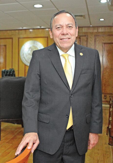 Jesús Zambrano convocó a diversos sectores a crear estrategias en beneficio de las zonas metropolitanas