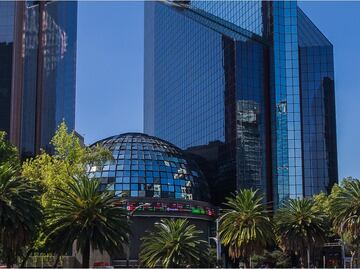 Bolsa Mexicana de Valores celebra venta de Banamex a través de Oferta Pública Inicial