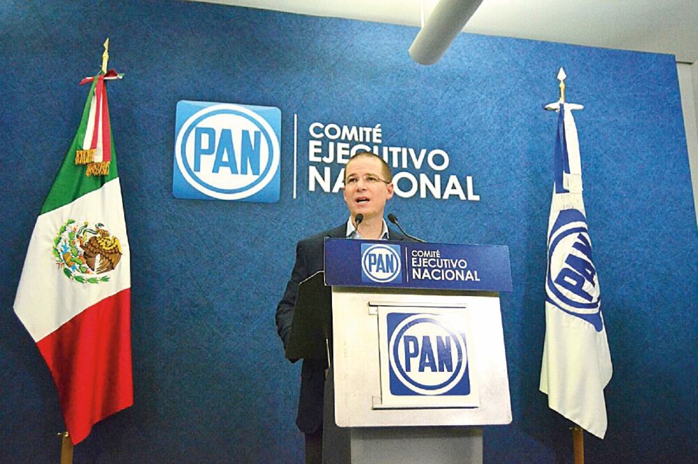 Ricardo Anaya afirma que como líder de AN aplicó las medidas que podía para sancionar a quienes facilitaron la llegada de Lucero Sánchez como diputada (ARCHIVO EL UNIVERSAL)