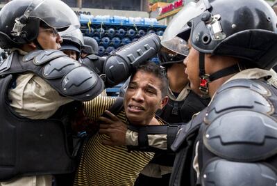 Denuncia EU ley selectiva y abusos a opositores en Venezuela