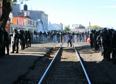 CNTE realiza bloqueos en Michoacán, pese a operativo