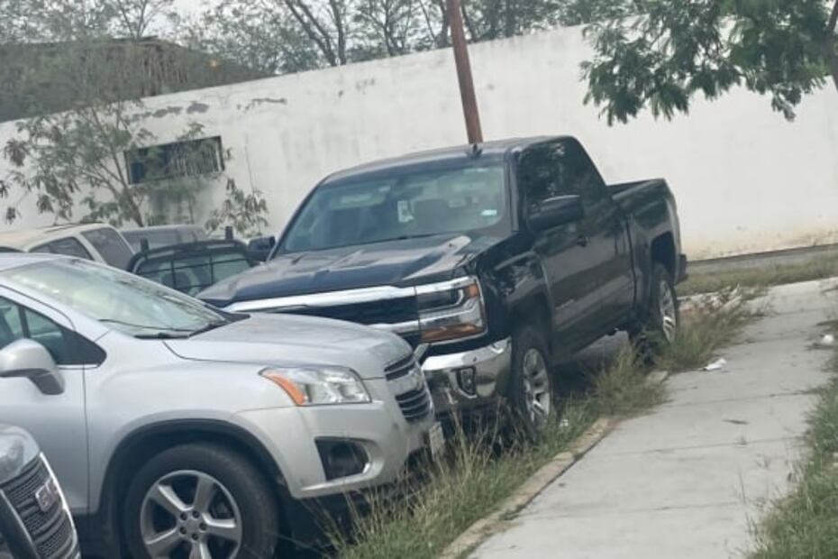 Localizan amarrados a supuestos integrantes del Grupo Escorpión del Cártel del Golfo