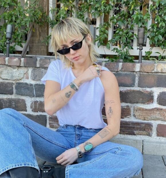 Hilary Duff y otras famosas que han cambiado su look